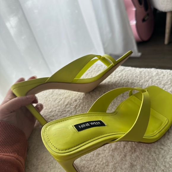 DURLIFE OPEN TOE HEELED SANDALS - Picture 12 of 13